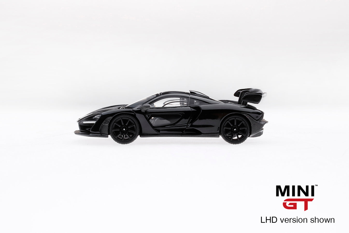 1/64 Mini GT #20 McLaren Senna (Black) Limited Edition mgt00020