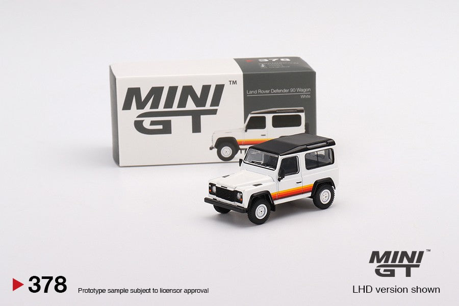 1:64 Mini GT #378 Land Rover Defender 90 Wagon White Limited Edition mgt00378