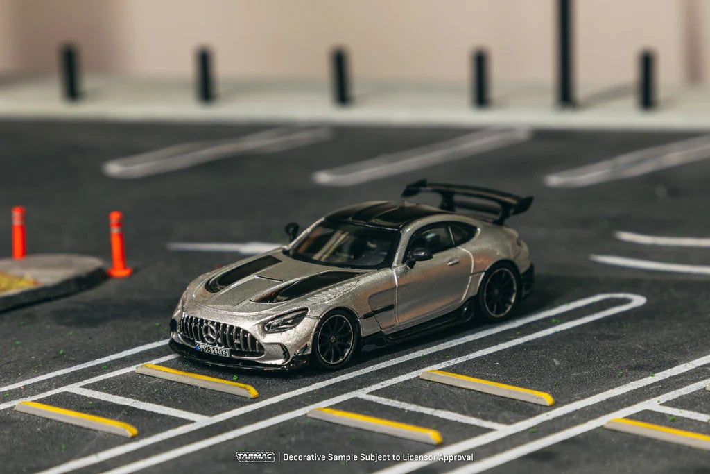1:64 Tarmac Works Mercedes-Benz AMG GT Black Series Silver Limited Edition T64G-042-SL