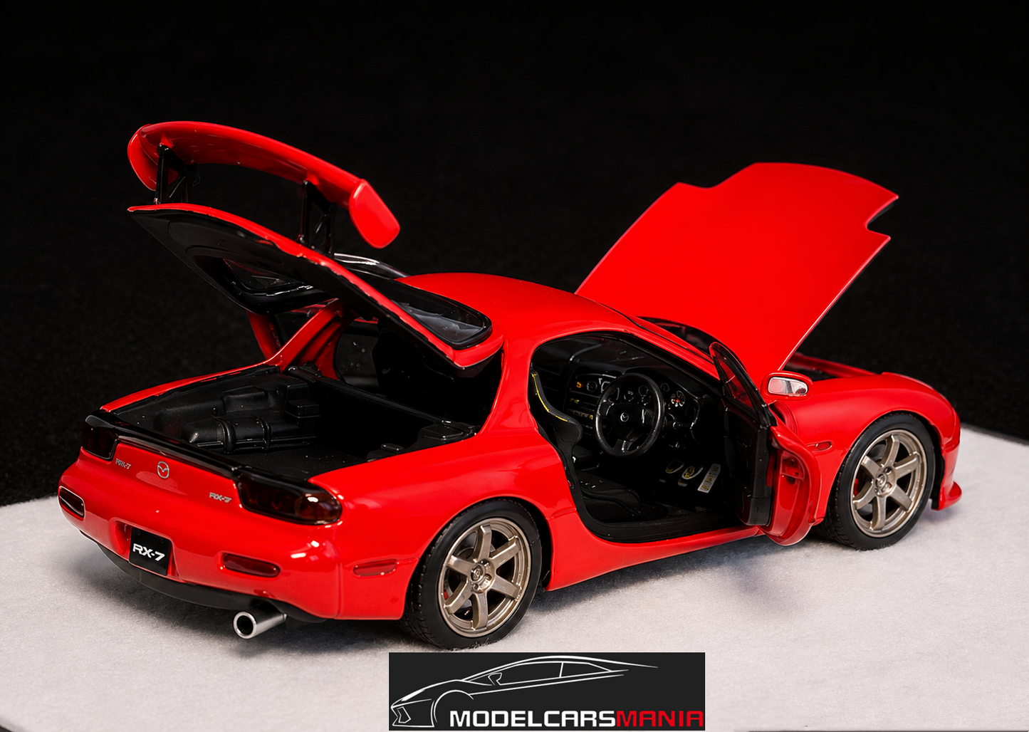 1:64 PGM Mazda RX-7 FD3S Red Luxury Round Stand Version Limited 999 Pcs