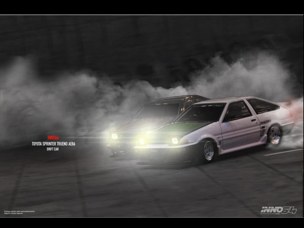 1:64 INNO64 Toyota Sprinter Trueno AE86 Drift Car White with Green Carbon Fiber Hood Special EdItion IN64-AE86T-DC