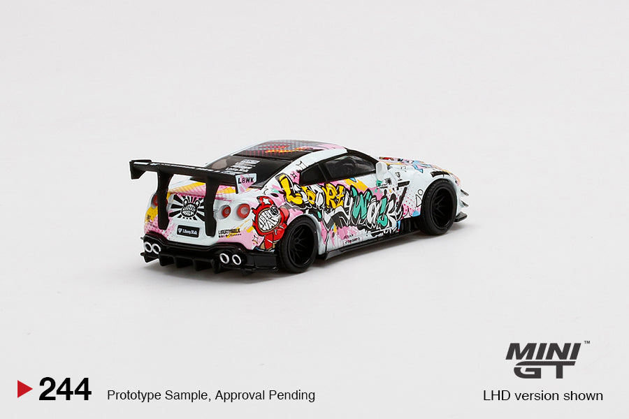 1:64 Mini GT #244 Liberty Walk LB Works Nissan GT-R R35 Type 2 Rear Wing ver 3 Kuma Graffiti Limited Edition mgt00244