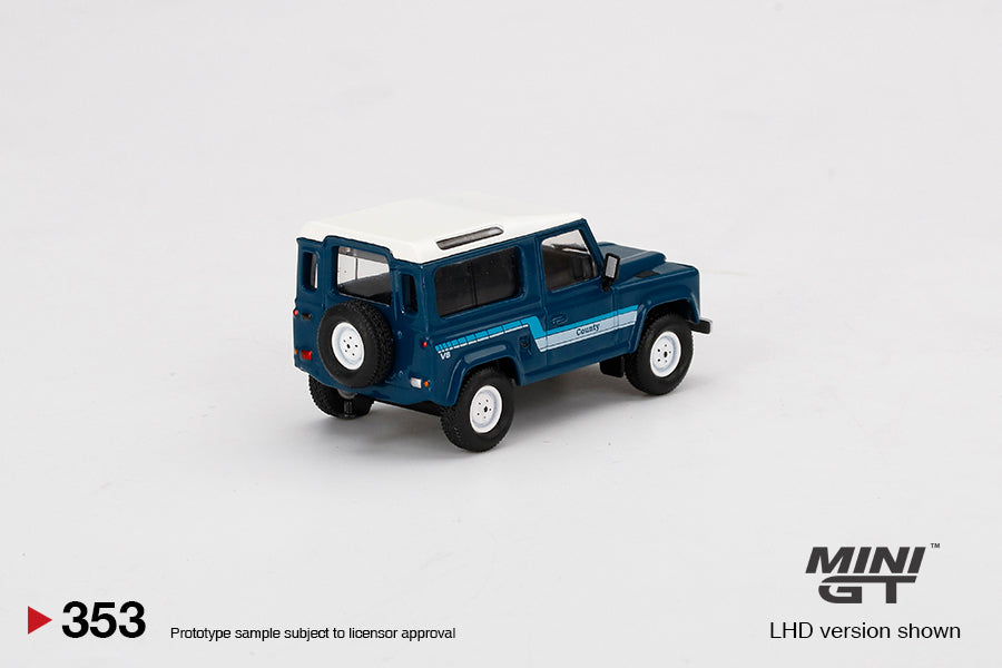1:64 Mini GT #353 Land Rover Defender 90 County Wagon Stratos Blue Limited Edition mgt00353