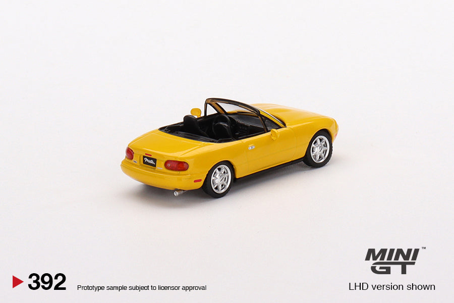 1:64 Mini GT #392 Mazda Miata MX-5 (NA) Sunburst Yellow Limited Edition mgt00392