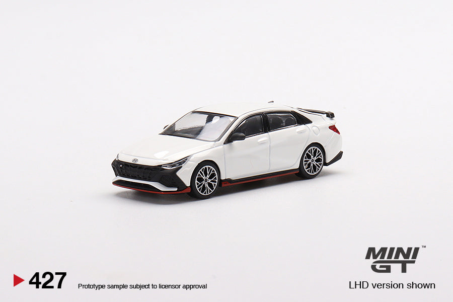 1:64 Mini GT #427 Hyundai Elantra N Ceramic White Limited Edition mgt00427