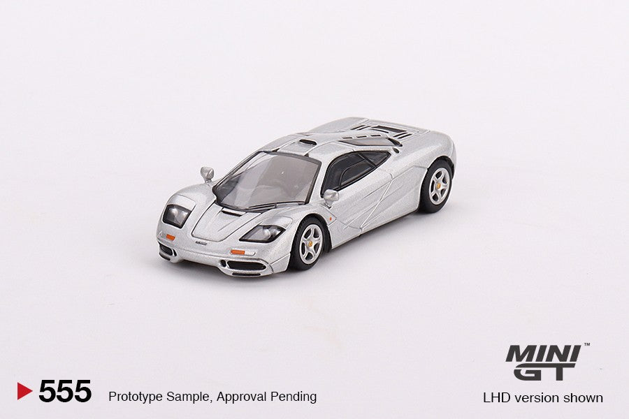1:64 Mini GT #555 McLaren F1 Magnesium Silver Limited Edition mgt00555