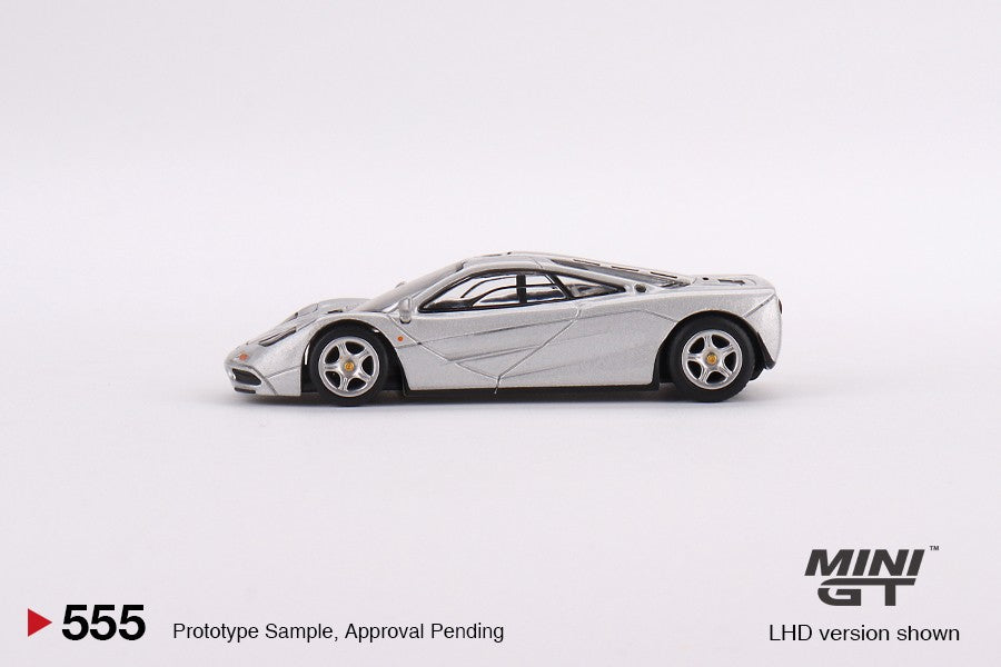 1:64 Mini GT #555 McLaren F1 Magnesium Silver Limited Edition mgt00555