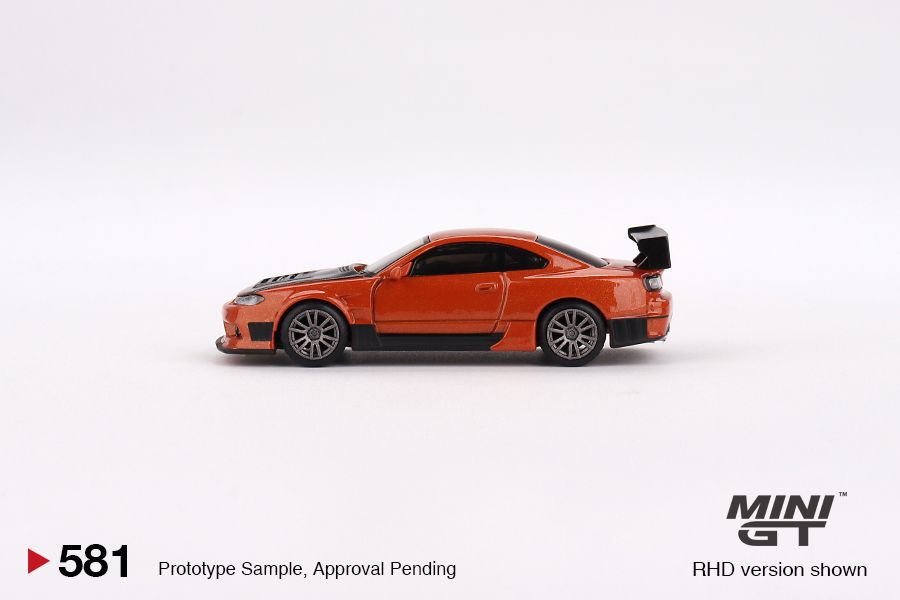 1:64 Mini GT #581 Nissan Silvia S15 D-MAX Metallic Orange Limited Edition MGT00581