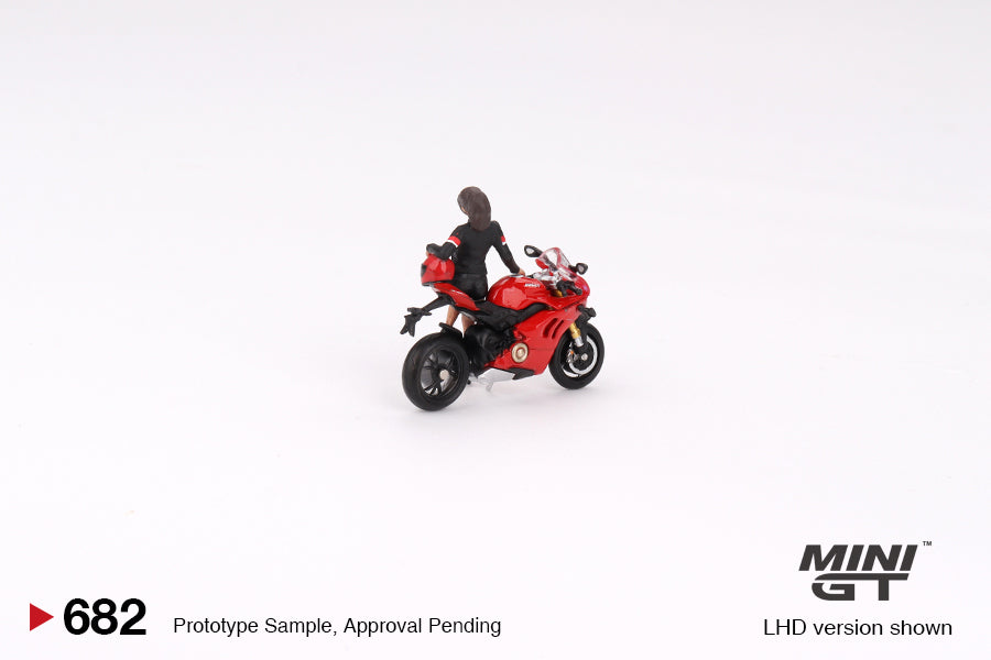 1/64 Mini GT #682 Ducati Panigale V4 S w/ Ducati Girl Figure Limited Edition mgt00682