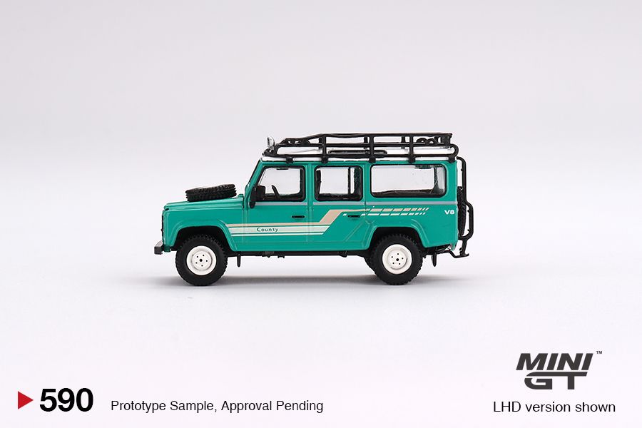 1:64 Mini GT #590 Land Rover Defender 110 Station Wagon – Trident Green Limited Edition mgt00590