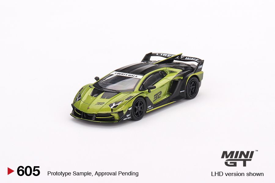 1:64 Mini GT #605 Lamborghini LB-Silhouette WORKS Aventador GT EVO – Lime Limited Edition mgt00605