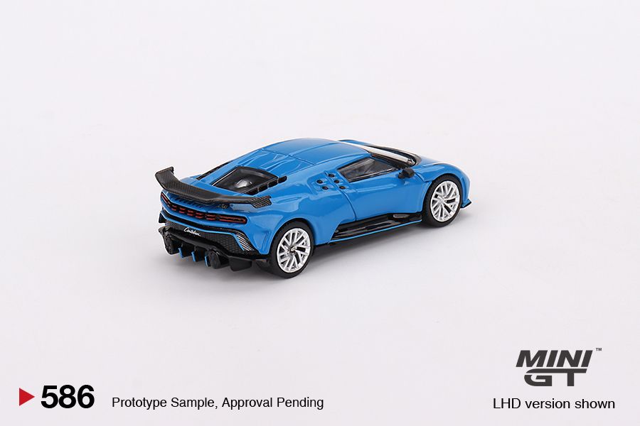 1:64 Mini GT #586 Bugatti Centodieci – Blu Bugatti Limited Edition MGT00586
