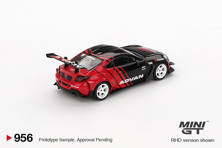 1:64 Mini GT #956 Toyota GR86 HKS TYPE R ADVAN – 2022 Tokyo Auto Salon Limited Edition mgt00956
