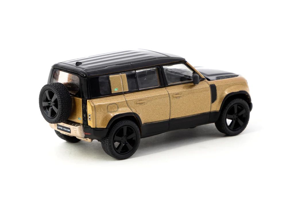 1:64 Tarmac Works Land Rover Defender 110 Limited Edition T64G-020-BR