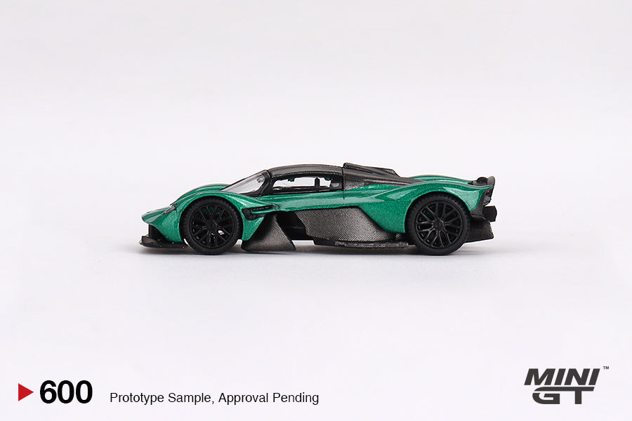 1/64 Mini GT #600 Aston Martin Valkyrie Aston Martin – Racing Green Limited Edition mgt00600