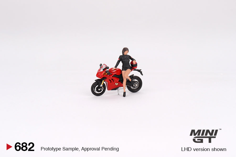 1/64 Mini GT #682 Ducati Panigale V4 S w/ Ducati Girl Figure Limited Edition mgt00682