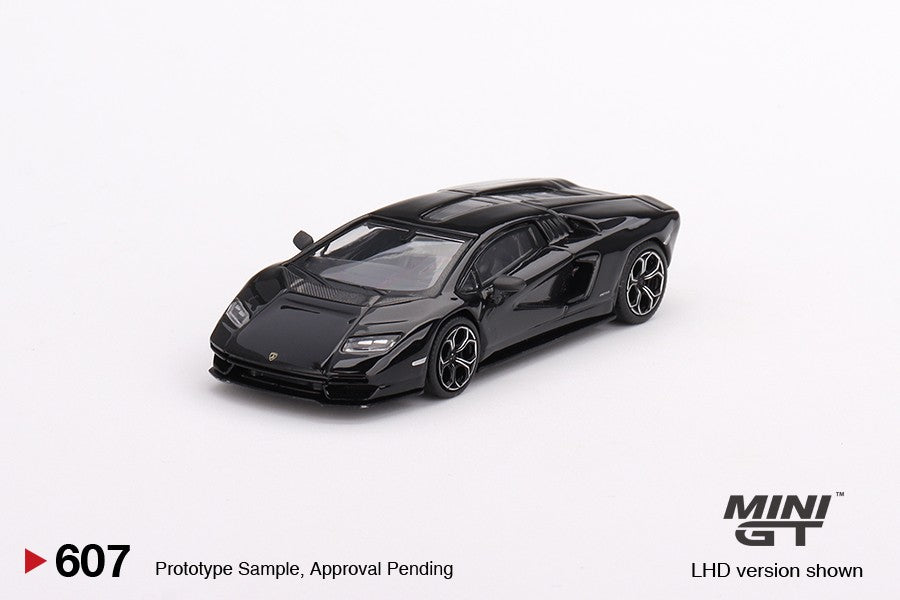 1:64 Mini GT #607 Lamborghini Countach LPI 800-4 – Nero Maia Limited Edition mgt00607