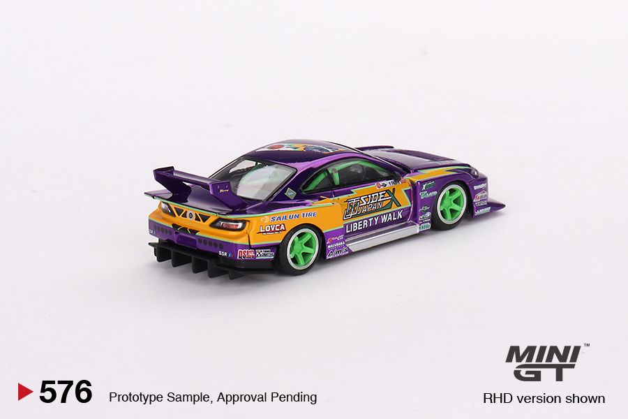 1:64 Mini GT #576 Nissan S15 SILVIA LB-Super Silhouette #555 2022 Formula Drift Japan – Chrome Purple Limited Edition mgt00576