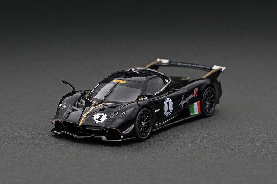 1:64 Tarmac Works Pagani Huayra R Nero Oro Limited Edition T64G-TL035-BK