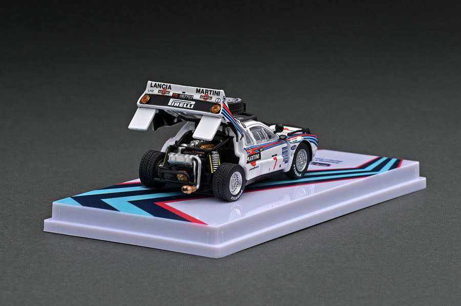 1:64 Tarmac Works Lancia 037 Rally Safari Rally 1984 Martini Markku Alén / Ilkka Kivimäki Limited Edition T64P-TL002-84SAF07