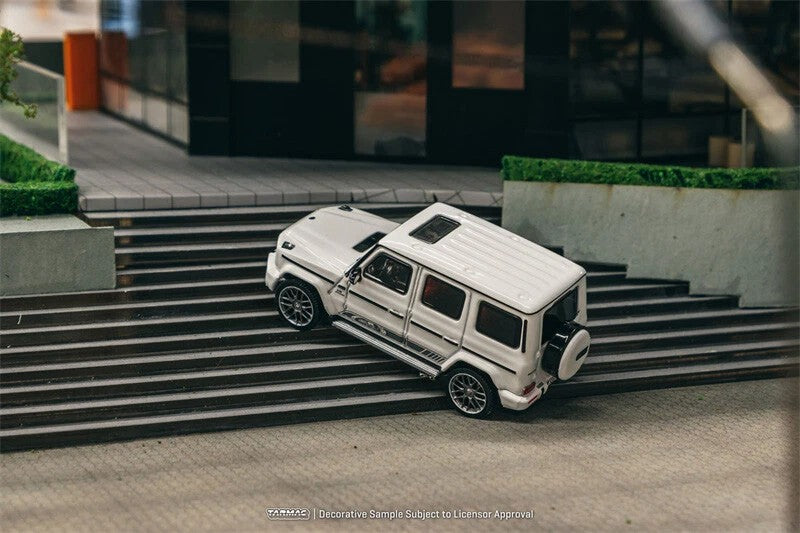 1:64 Tarmac Works Mercedes AMG G 63 Edition 55 White Limited Edition T64R-040-WH